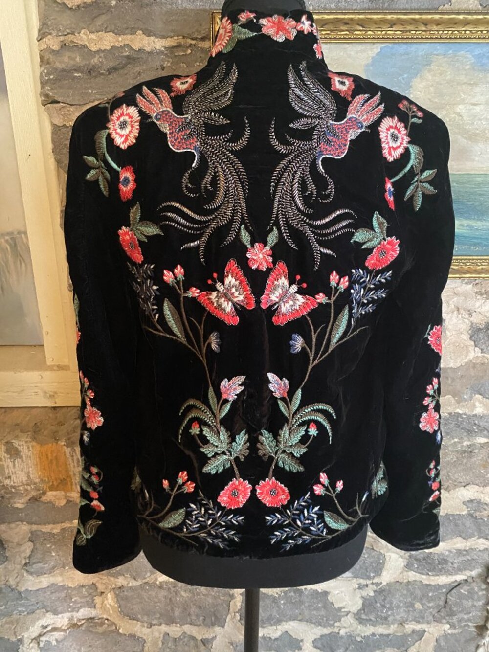 Zara Black Velvet Embroidered Floral & Bird Blazer - Picture 2 of 9